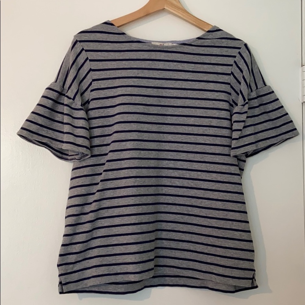 Vineyard Vines Grey and Blue Striped Top